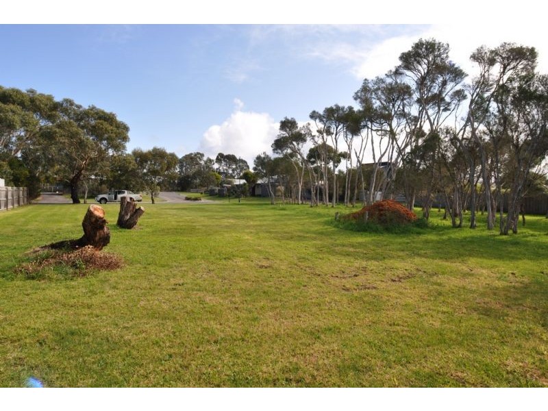1 Beachcomber Drive, Inverloch VIC 3996
