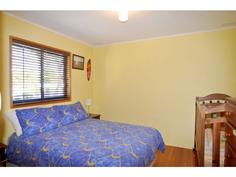 42 Beilby Ave, Inverloch VIC 3996