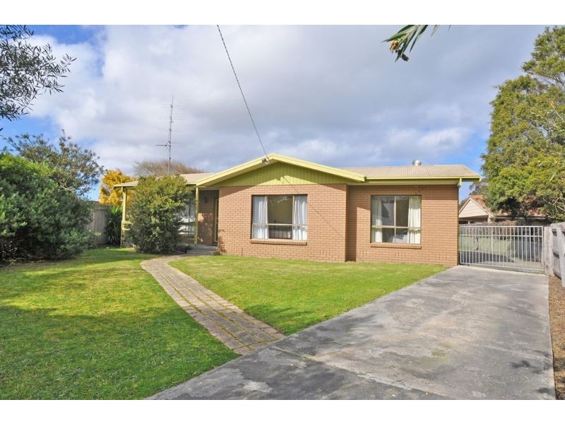 3 USHER COURT, Inverloch VIC 3996