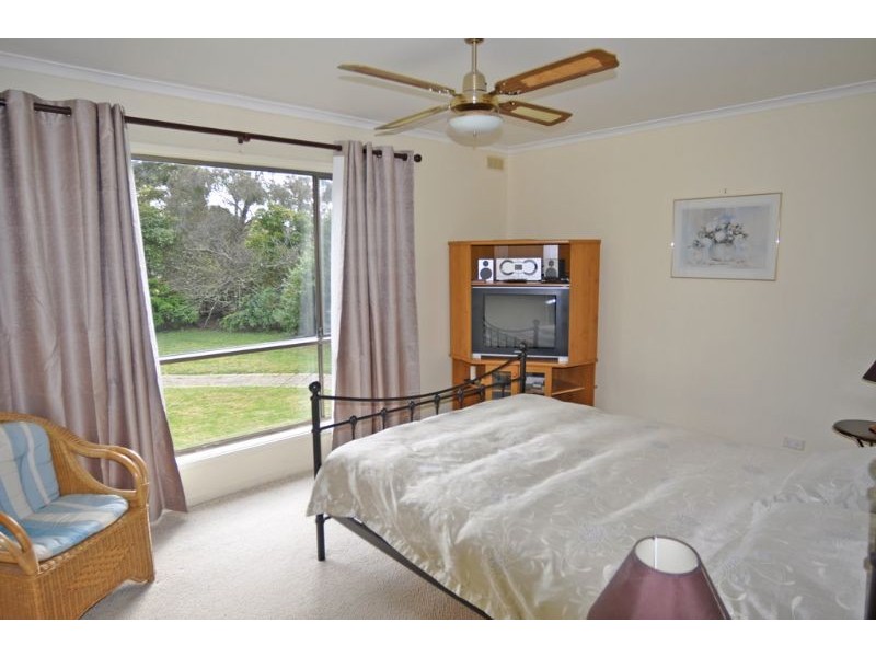 3 USHER COURT, Inverloch VIC 3996