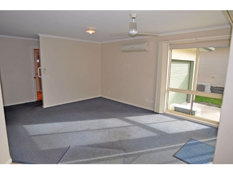 15 Julia Street, Inverloch VIC 3996