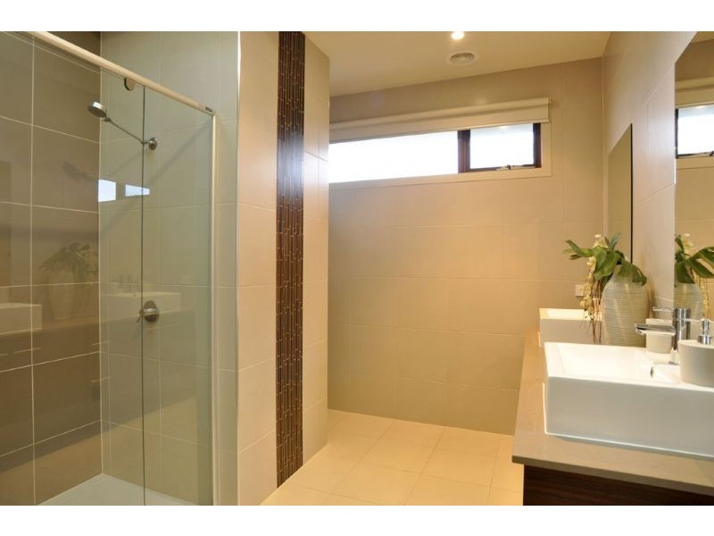 28 Paperbark Place, Inverloch VIC 3996