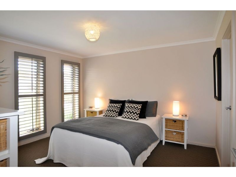22 Surrey Place, Inverloch VIC 3996