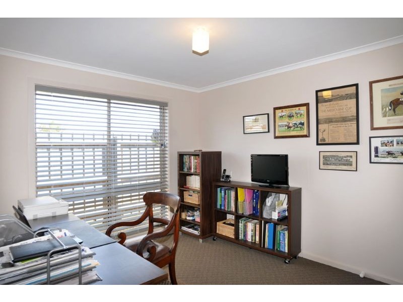 22 Surrey Place, Inverloch VIC 3996