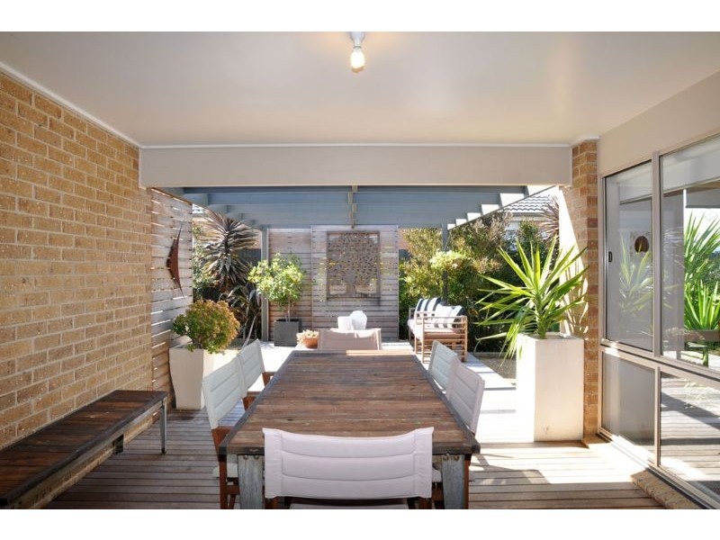 22 Surrey Place, Inverloch VIC 3996