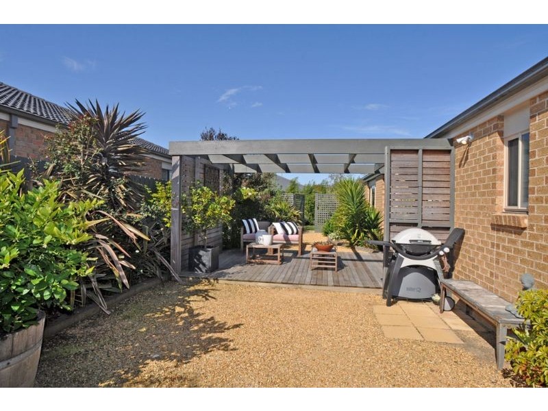 22 Surrey Place, Inverloch VIC 3996