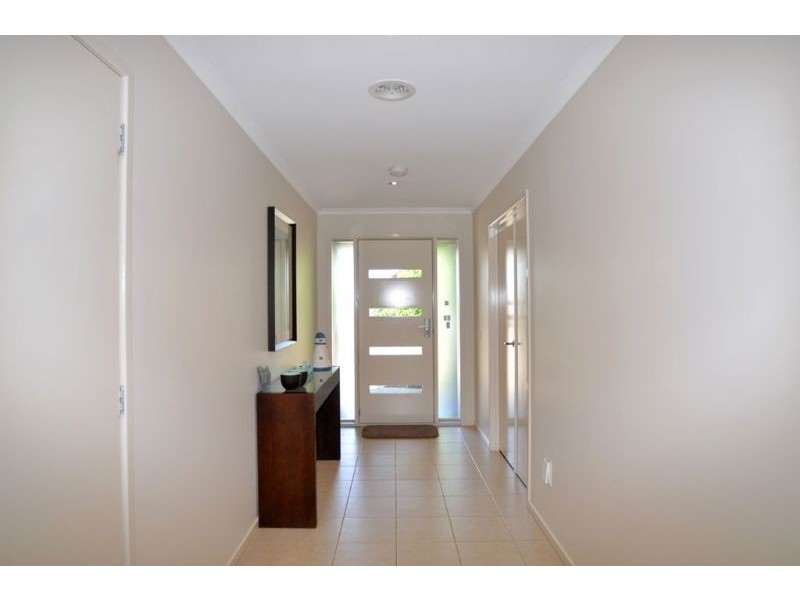 21 Endeavour Place, Inverloch VIC 3996
