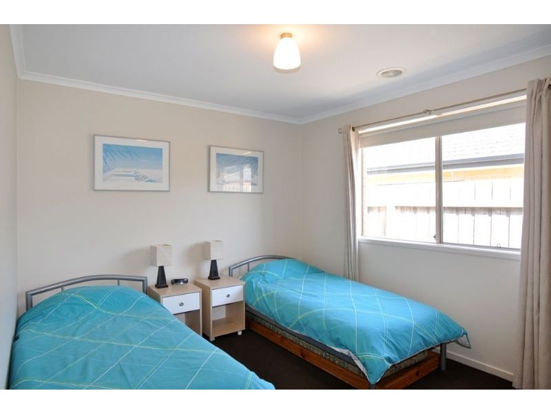 21 Endeavour Place, Inverloch VIC 3996