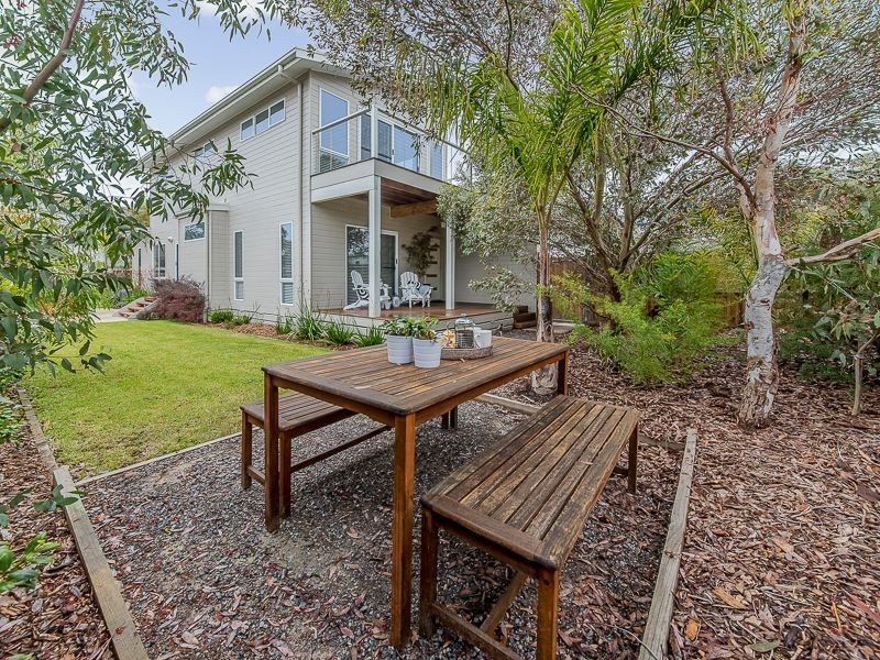 5 Regatta Place, Inverloch VIC 3996