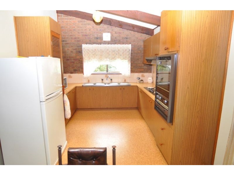 23 BIRD STREET, Inverloch VIC 3996