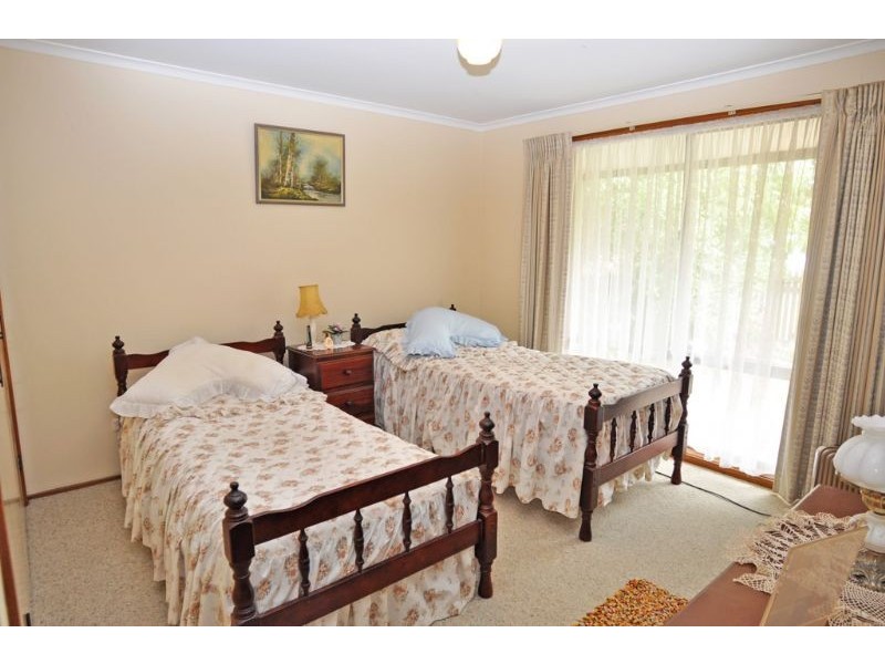 23 BIRD STREET, Inverloch VIC 3996