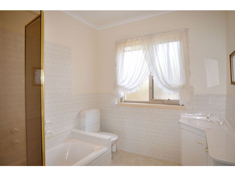 6 Rena Court, Venus Bay VIC 3956