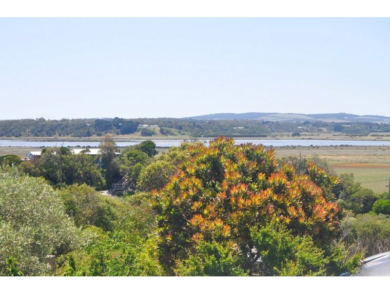 6 Rena Court, Venus Bay VIC 3956