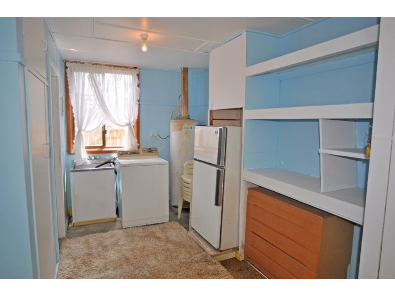 4 BRUCE STREET, Inverloch VIC 3996