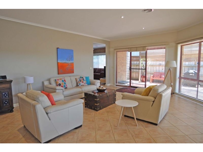 1 Ripple Drive, Inverloch VIC 3996