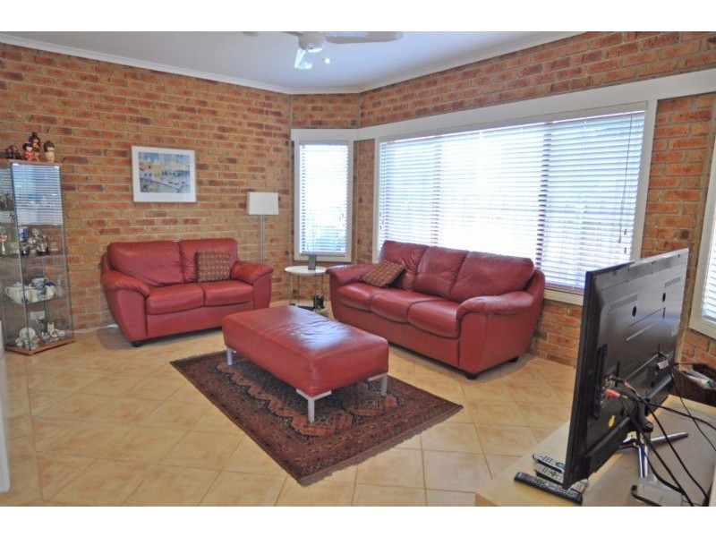 1 Ripple Drive, Inverloch VIC 3996