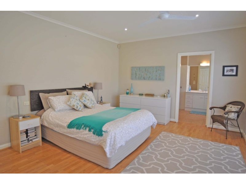 1 Ripple Drive, Inverloch VIC 3996