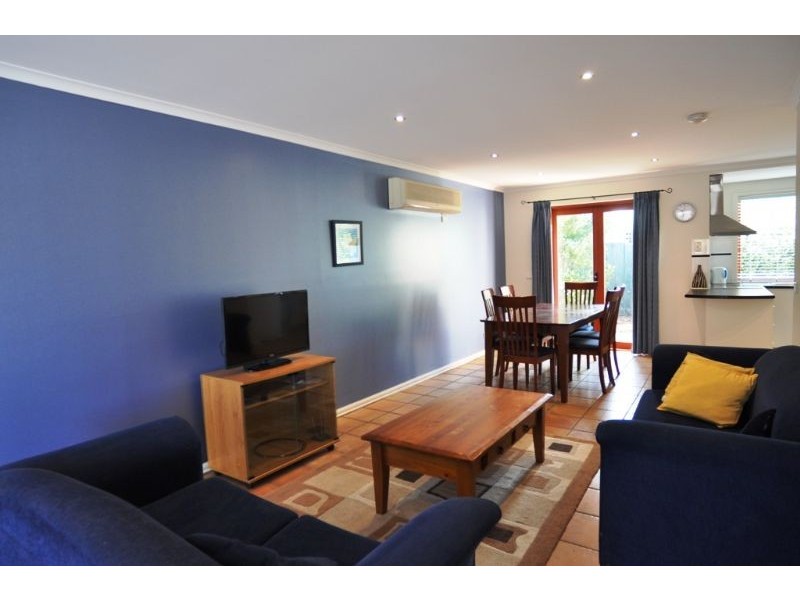 3/9 Meanderri Drive, Inverloch VIC 3996