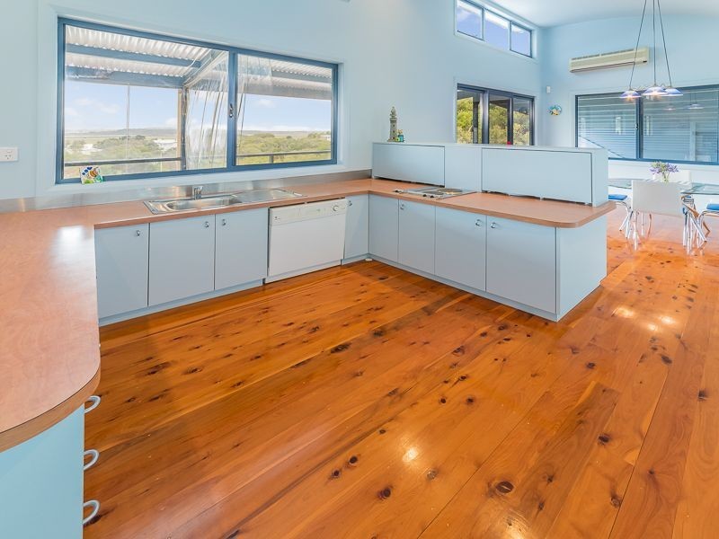 9 Moncur Court, Venus Bay VIC 3956