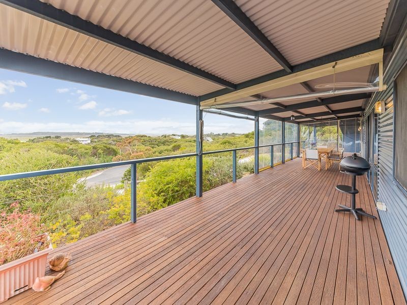 9 Moncur Court, Venus Bay VIC 3956