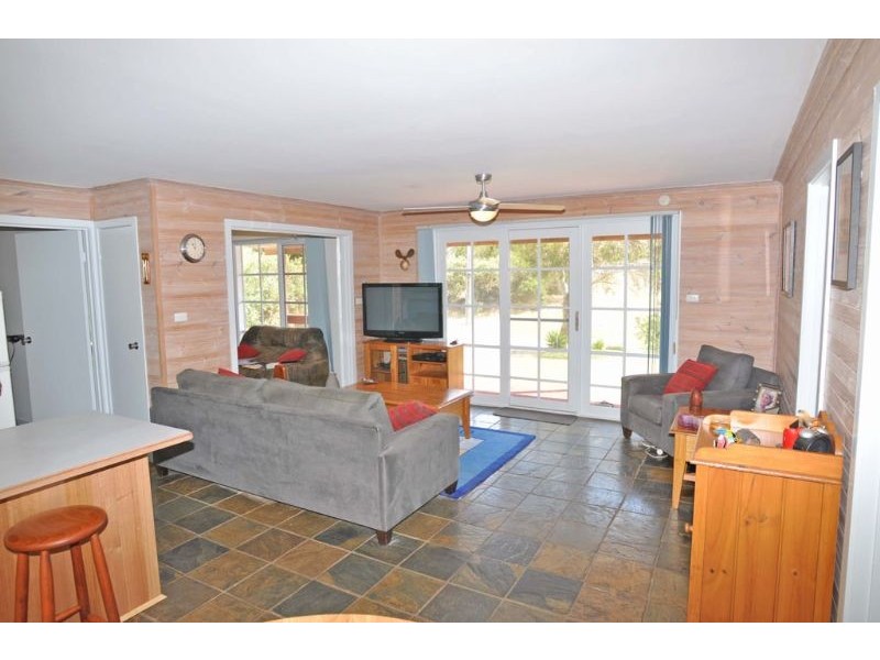 135 Inlet View Road, Venus Bay VIC 3956