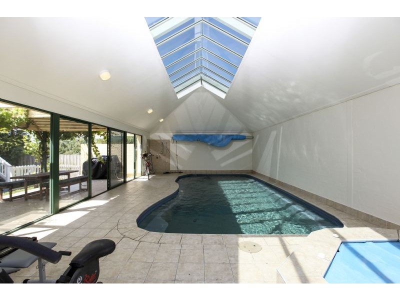 24a Bayview Avenue, Inverloch VIC 3996
