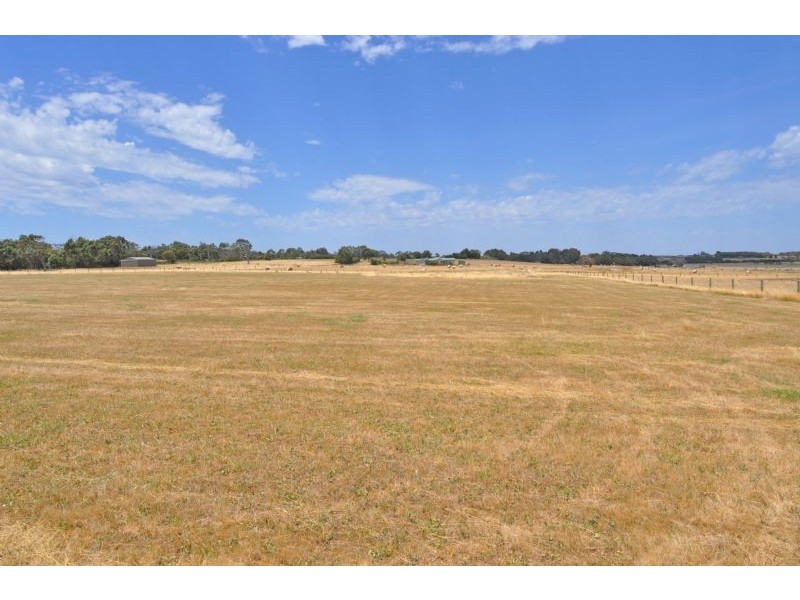 17a Anthonys Road, Wattle Bank VIC 3995