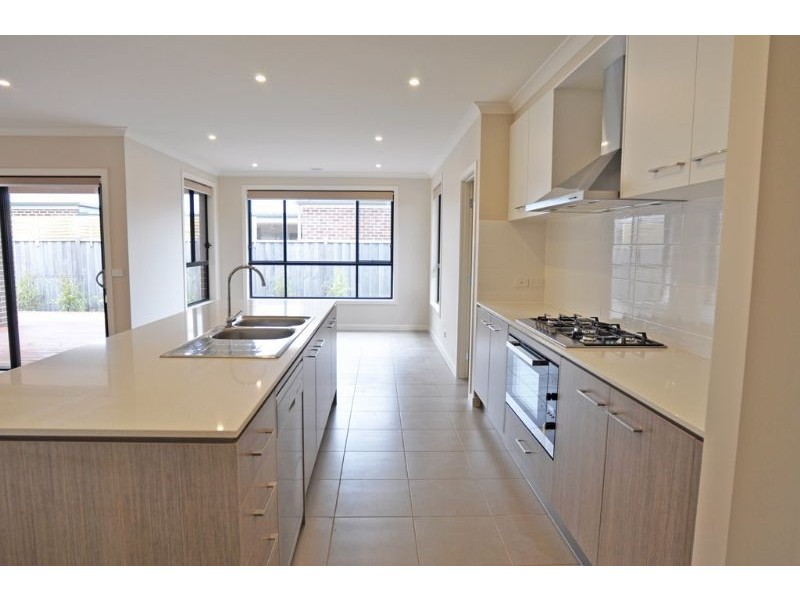 3 Wattle Court, Inverloch VIC 3996