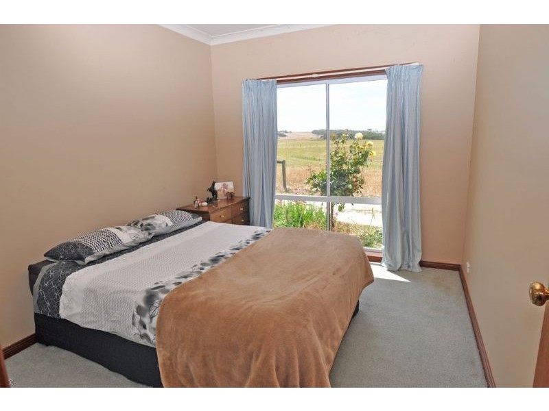 400 Stuchberrys Road, Inverloch VIC 3996