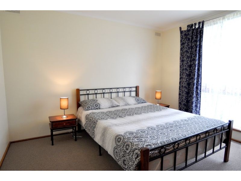 18 Golf Street, Inverloch VIC 3996