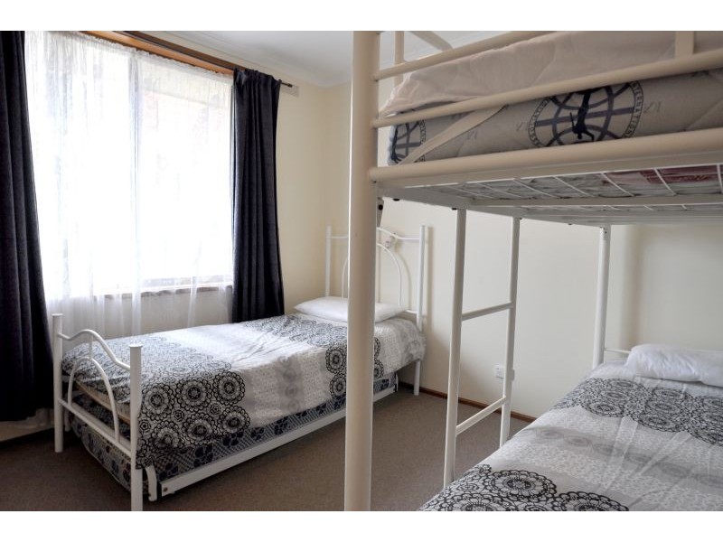 18 Golf Street, Inverloch VIC 3996