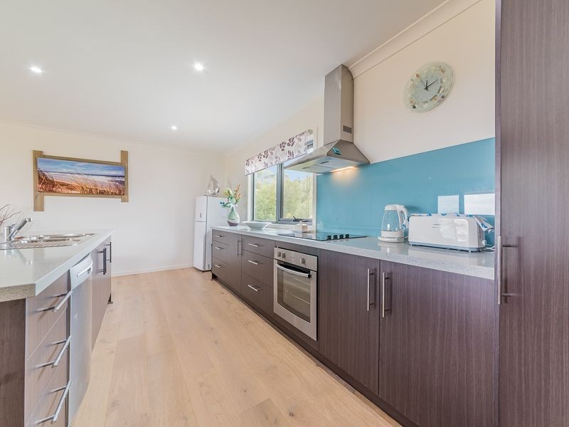 61 Landscape Drive, Venus Bay VIC 3956