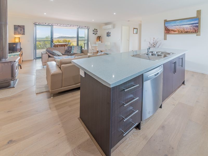 61 Landscape Drive, Venus Bay VIC 3956