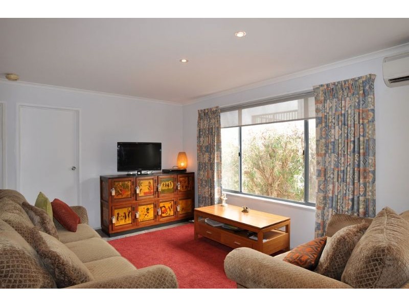60 Tamara Crescent, Inverloch VIC 3996