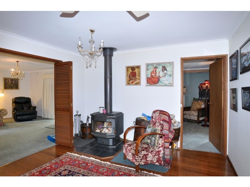 11 Kenneth Street, Inverloch VIC 3996