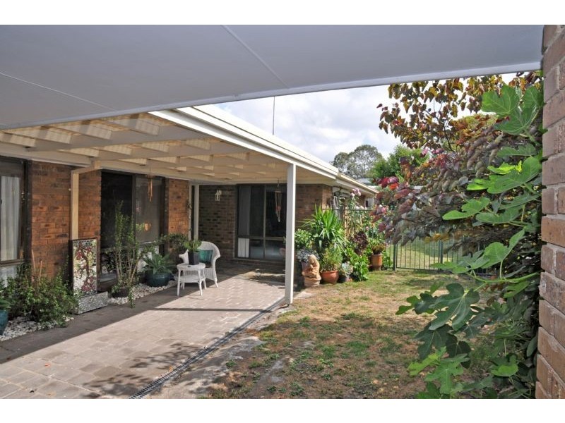 11 Kenneth Street, Inverloch VIC 3996