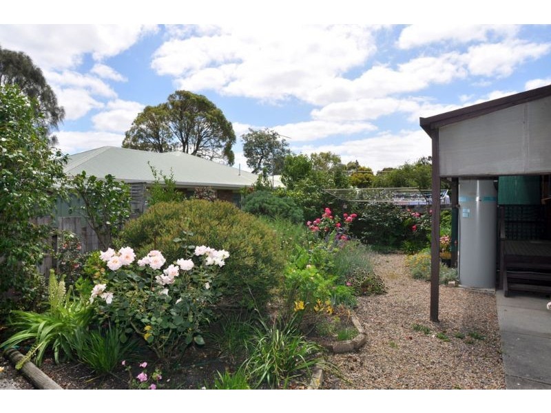 2/31 Powlett Street, Inverloch VIC 3996