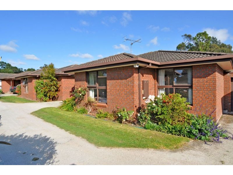 2/31 Powlett Street, Inverloch VIC 3996