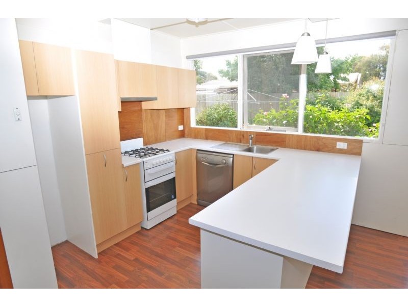 19 Darling Avenue, Inverloch VIC 3996