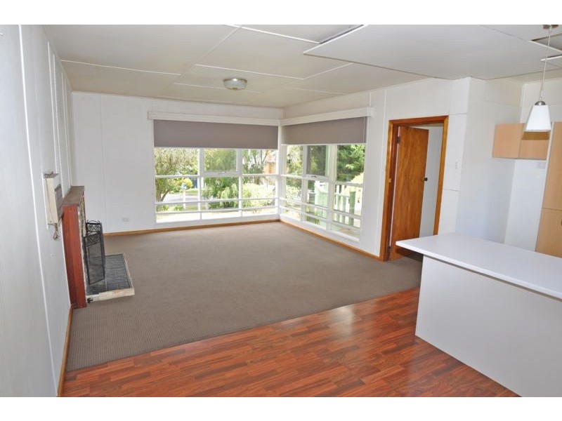 19 Darling Avenue, Inverloch VIC 3996