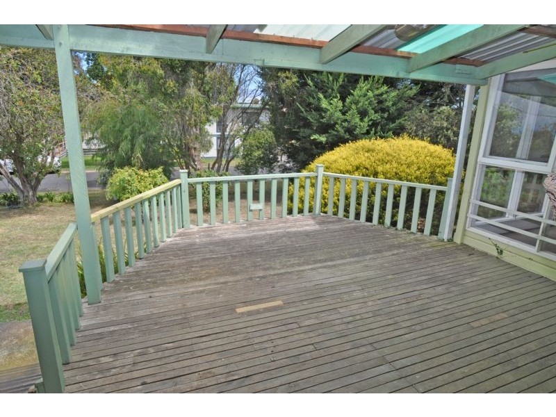 19 Darling Avenue, Inverloch VIC 3996