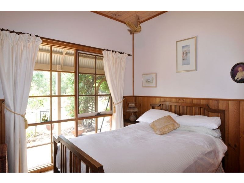 20 Pennell Court, Wattle Bank VIC 3995