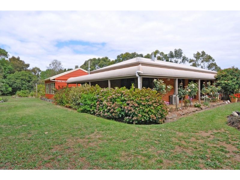 20 Pennell Court, Wattle Bank VIC 3995