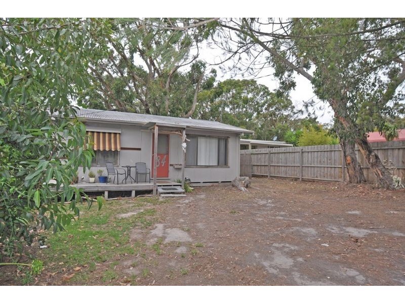 84 Pier Road, Inverloch VIC 3996