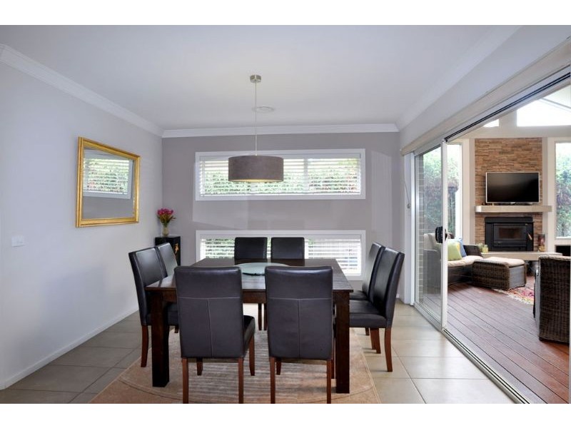 10 Surrey Place, Inverloch VIC 3996