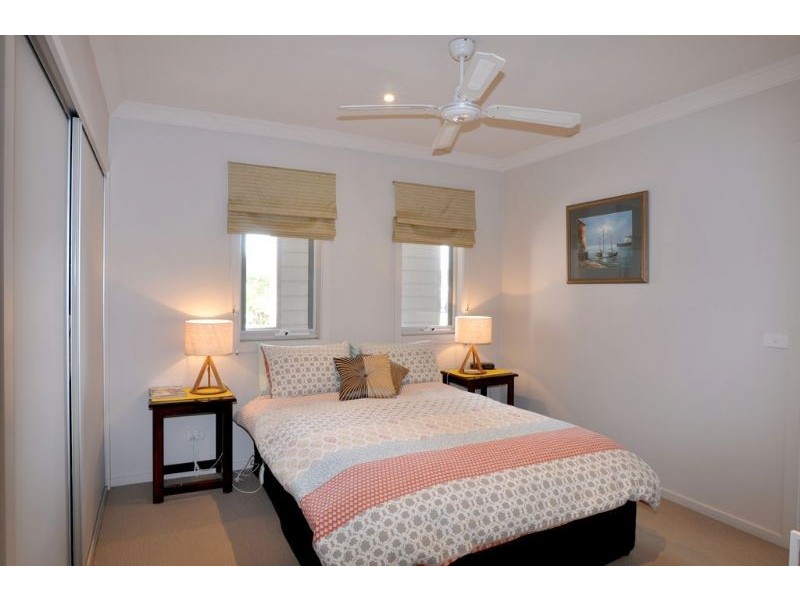 10 Surrey Place, Inverloch VIC 3996