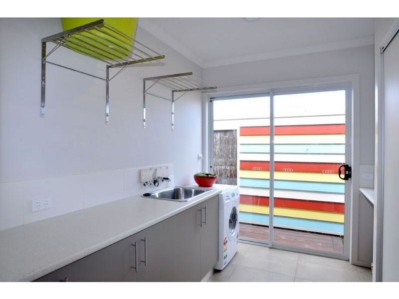 10 Surrey Place, Inverloch VIC 3996