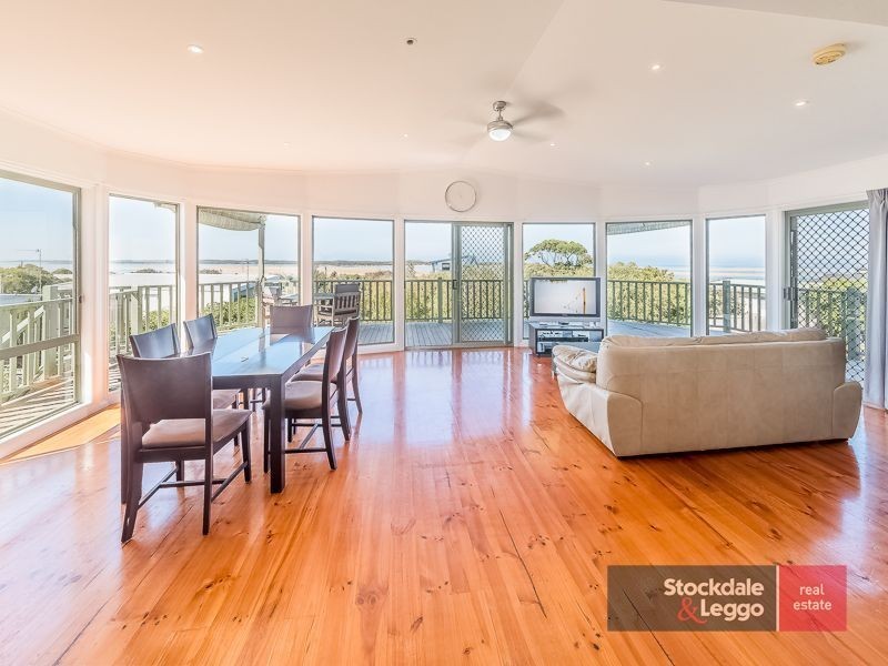 8a Beilby Avenue, Inverloch VIC 3996