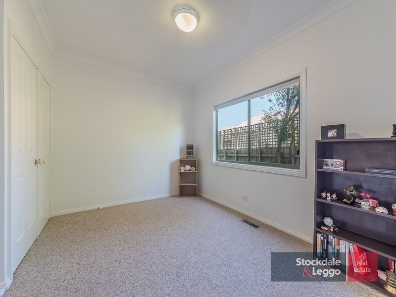 8a Beilby Avenue, Inverloch VIC 3996