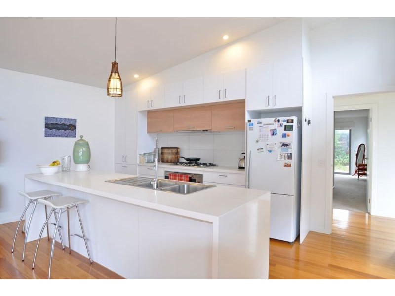 96 WOODLAND HEATH DRV, Inverloch VIC 3996